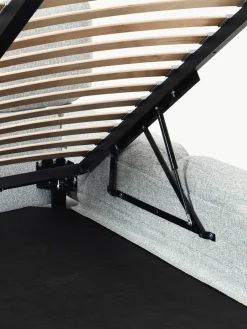 Gestoffeerd bed Tayla van bouclé met opbergruimte^Westwing Collection Online