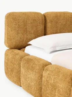 Gestoffeerd bed Tayla van teddy bouclé met opbergruimte^Westwing Collection New