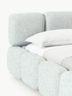 Gestoffeerd bed Tayla van bouclé^Westwing Collection Hot