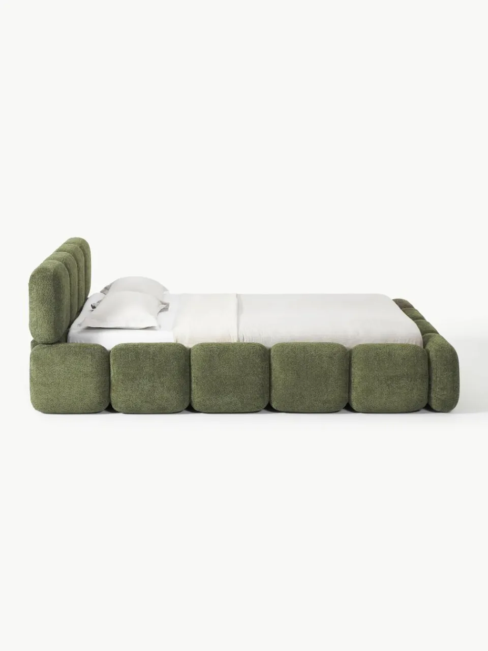 Gestoffeerd bed Tayla van teddy bouclé^Westwing Collection Sale
