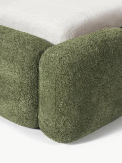Gestoffeerd bed Tayla van teddy bouclé^Westwing Collection Sale