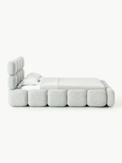 Gestoffeerd bed Tayla van bouclé^Westwing Collection Outlet