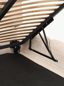 Gestoffeerd bed Tayla van bouclé met opbergruimte^Westwing Collection Clearance