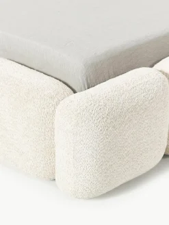 Gestoffeerd bed Tayla van teddy bouclé met opbergruimte^Westwing Collection Outlet