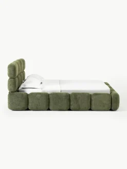 Gestoffeerd bed Tayla van teddy bouclé met opbergruimte^Westwing Collection Online