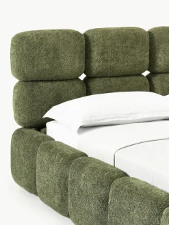 Gestoffeerd bed Tayla van teddy bouclé met opbergruimte^Westwing Collection Online