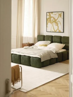 Gestoffeerd bed Tayla van teddy bouclé^Westwing Collection Discount