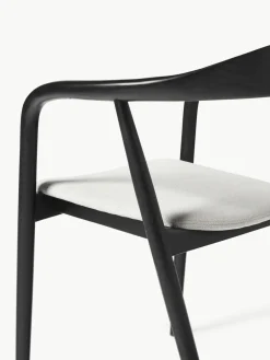 Gestoffeerde armstoel Angelina van massief hout^Westwing Collection Hot
