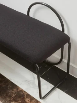 Gestoffeerde bank Angui^AYTM New
