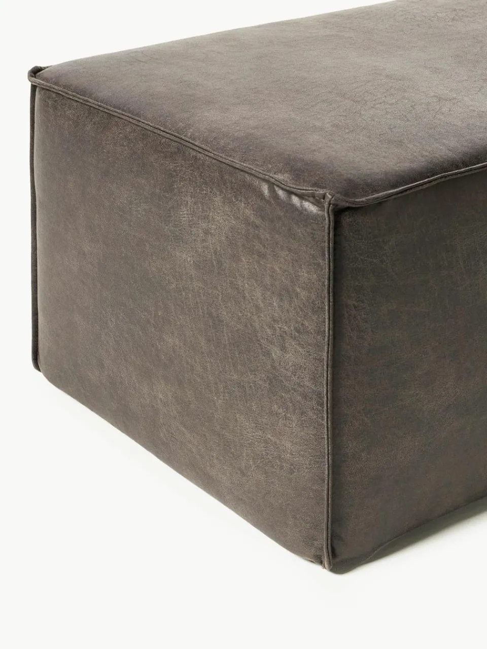 Gestoffeerde bank Sanja van gerecycled leer^Westwing Collection Hot