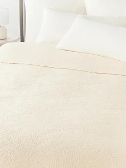 Gestructureerde katoenen bedsprei Panra^Westwing Collection Fashion