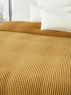 Gewatteerde bedsprei Nivia van katoen^Westwing Collection Hot