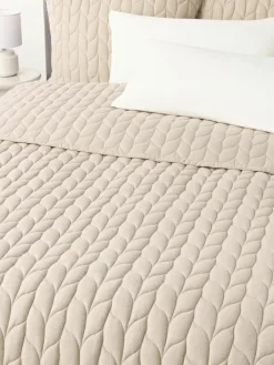 Gewatteerde flanellen bedsprei Selby met structuurpatroon^Westwing Collection Best