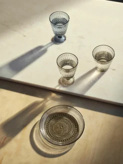 Glazen ontbijtbord Kastehelmi^iittala Hot