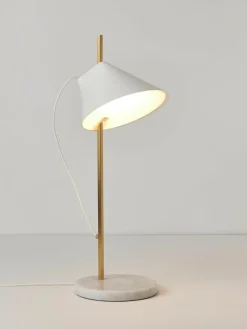 Grote dimbare LED tafellamp Yuh met timerfunctie^Louis Poulsen Outlet
