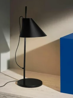 Grote dimbare LED tafellamp Yuh met timerfunctie^Louis Poulsen Clearance