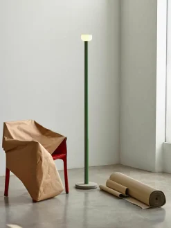 Grote dimbare LED vloerlamp Bellhop^Flos Sale