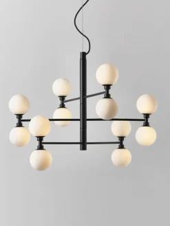 Grote hanglamp Grover met opaal glazen bollen^Westwing Collection Hot