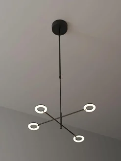 Grote LED hanglamp Odeon met verstelbare lamparmen^Westwing Collection New