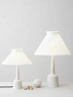 Grote porseleinen tafellamp Esben, handgemaakt^Lyngby Porcelaen Outlet