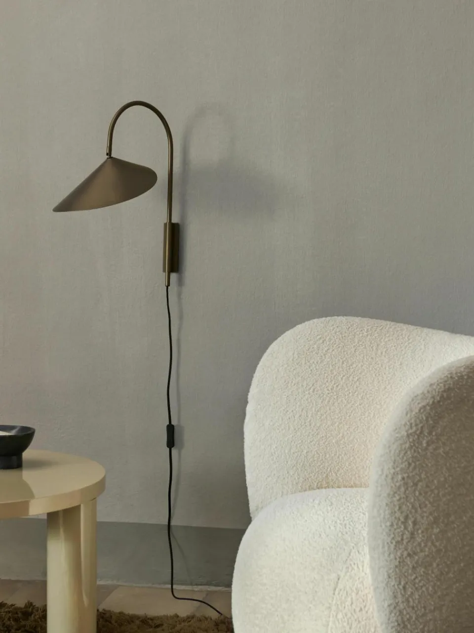 Grote wandlamp Arum met stekker, verstelbaar^ferm LIVING Hot