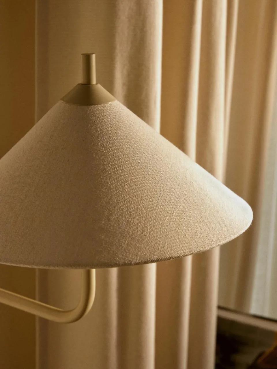 Grote wandlamp Vica^Westwing Collection New