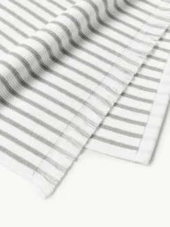 Handdoek Irma in verschillende formaten^Westwing Collection Online