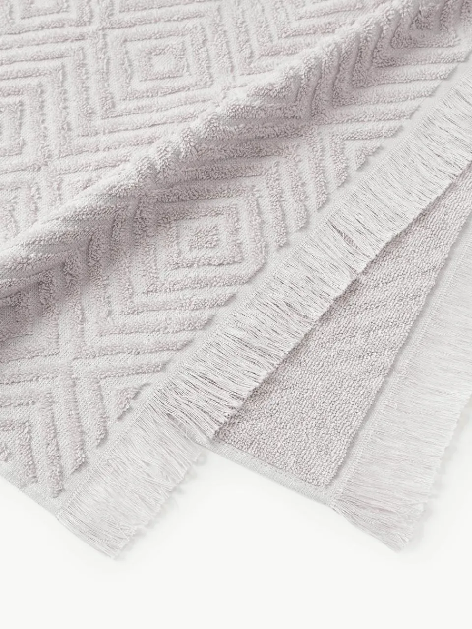 Handdoek Jacqui met hoog-laag patroon, in verschillende formaten^Westwing Collection Discount