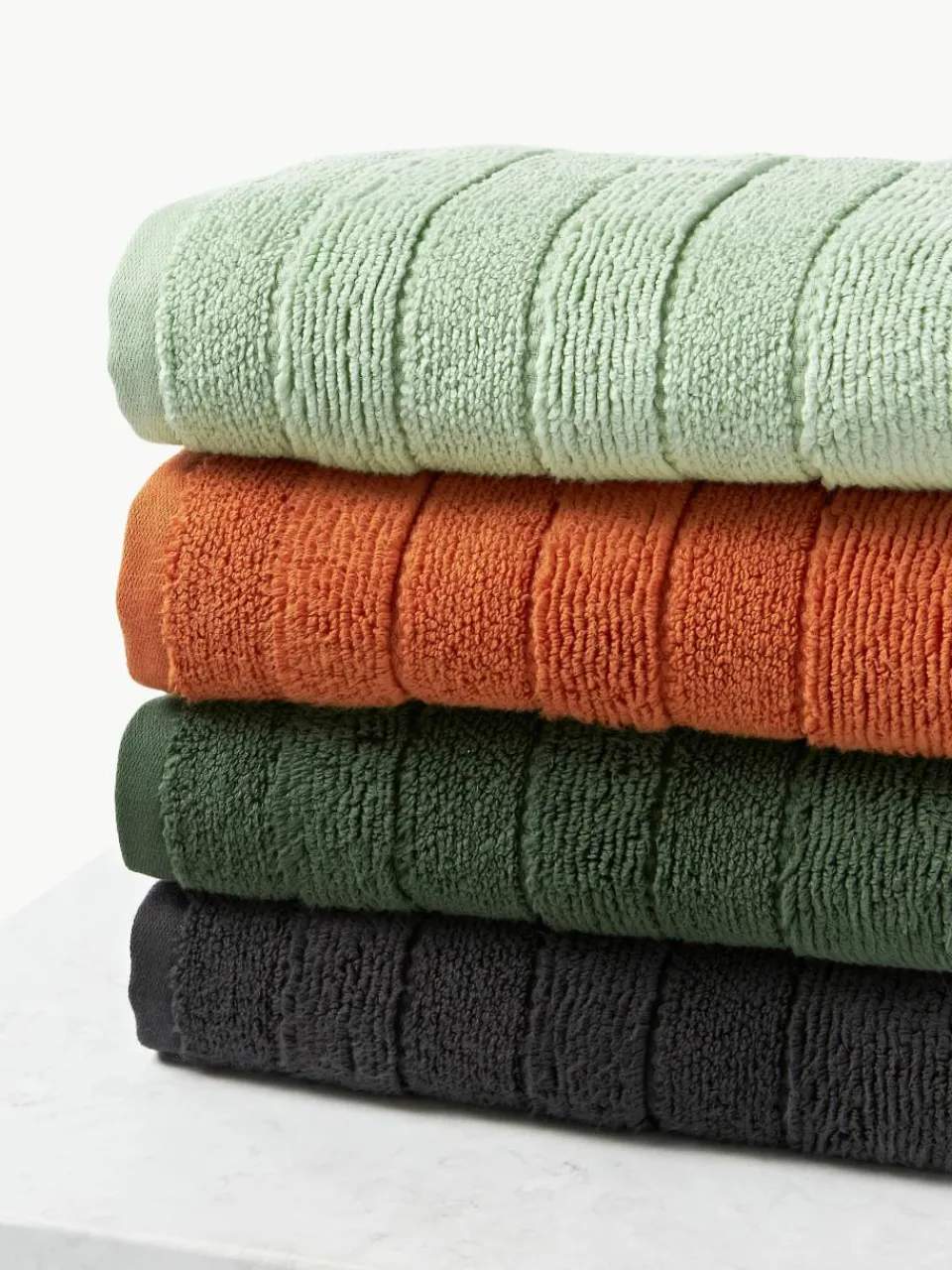 Handdoek Luxe met gestreepte rand, in verschillende formaten^Westwing Collection Hot