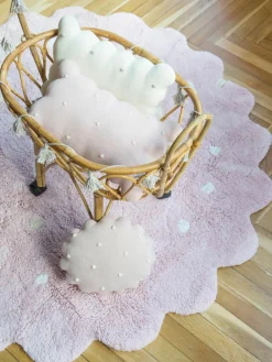 Handgeborduurd katoenen knuffelkussen Biscuit^Lorena Canals Online