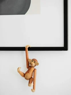 Handgemaakt decoratief object Monkey van teakhout, H 10 cm^KAY BOJESEN Sale