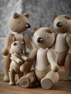 Handgemaakt decoratief object Bär van eikenhout^KAY BOJESEN Best