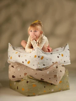 Handgemaakt kindervloerkussen Sugar van bouclé^Wigiwama Outlet