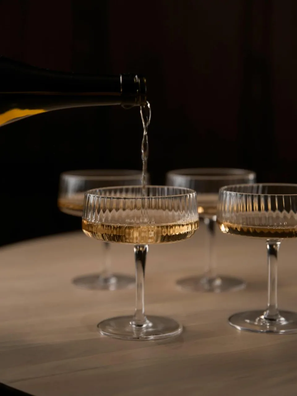 Handgemaakte champagneglazen Cami met groefstructuur, 4 stuks^Westwing Collection Sale