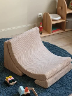 Handgemaakte corduroy kinderstoel Moon^Wigiwama Clearance