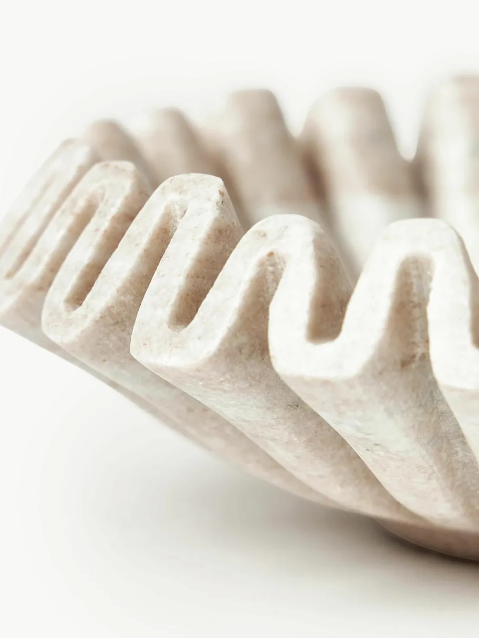 Handgemaakte decoratieve schaal Santorini van marmer, Ø 18 cm^Westwing Collection Online