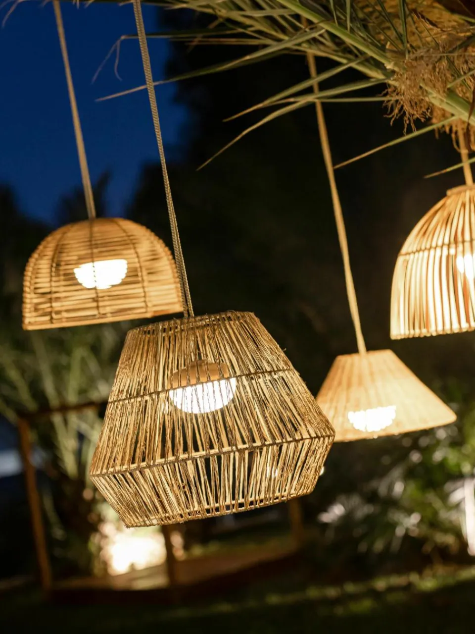 Handgemaakte dimbare outdoor LED hanglamp Sisine^Westwing Fashion