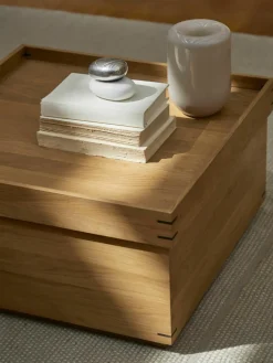 Handgemaakte eikenhouten salontafel Japanese met opbergruimte^Kristina Dam Online