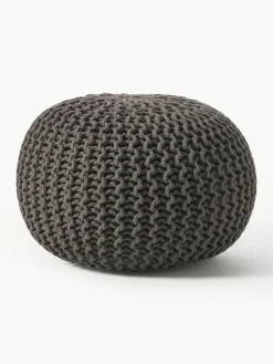 Handgemaakte gebreide poef Dori^Westwing Collection Hot