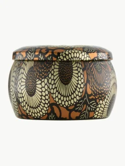 Handgemaakte geurkaars Japonica Collection (amberhars, sandelhout, cederhout & vanille orchidee)^Voluspa Outlet