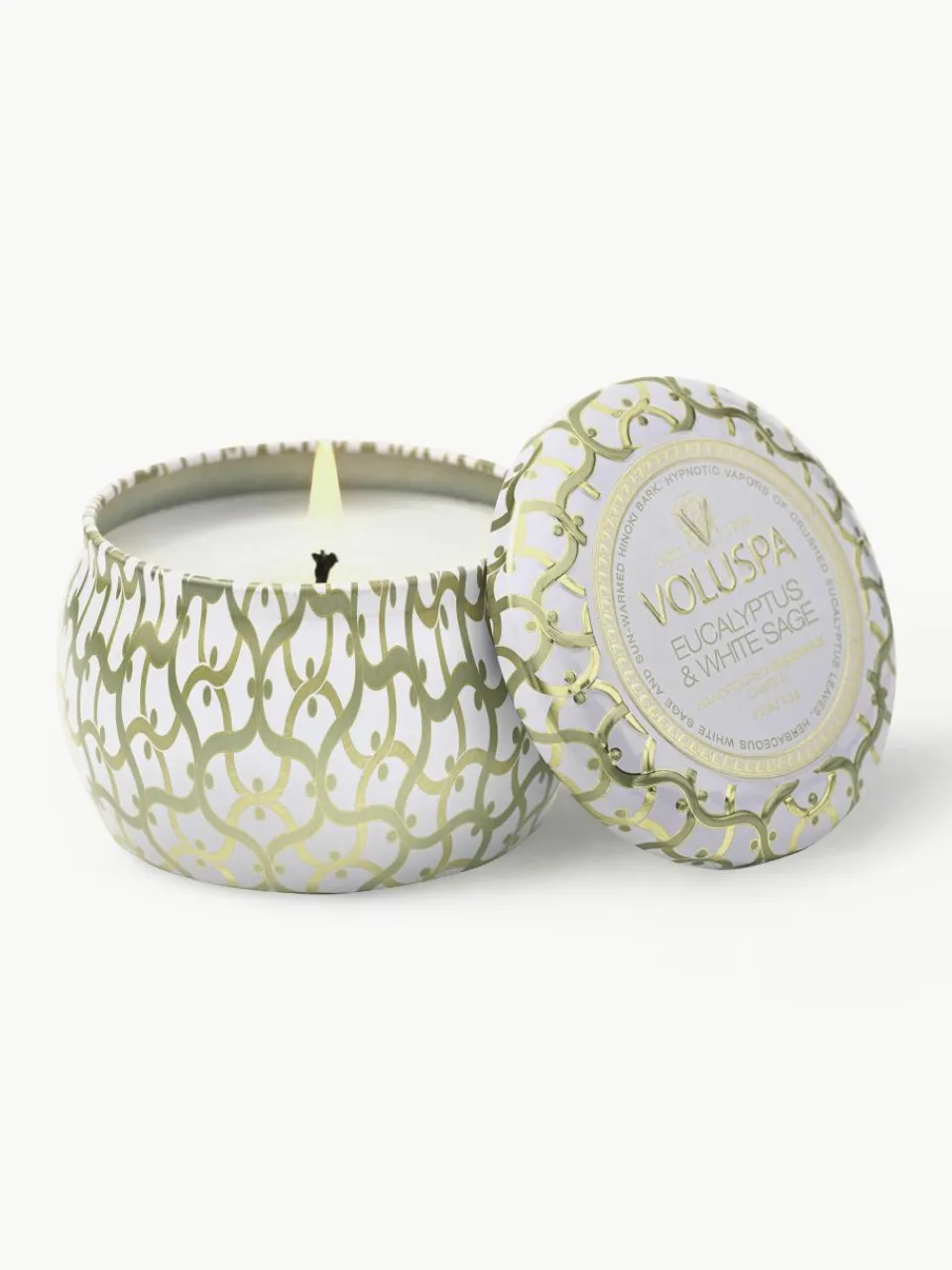 Handgemaakte geurkaars Maison Blanc (eucalyptus, kardemom, saliekleurig & hinoki-schors)^Voluspa Fashion