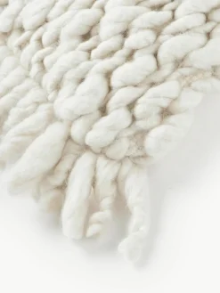 Handgemaakte grofgebreide kussenhoes Belen^Westwing Collection Fashion