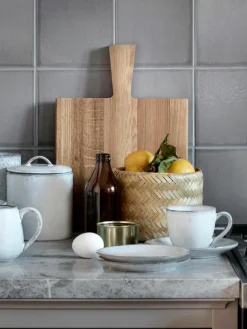 Handgemaakte koffiekopje Nordic Sand met schoteltje^Broste Copenhagen New