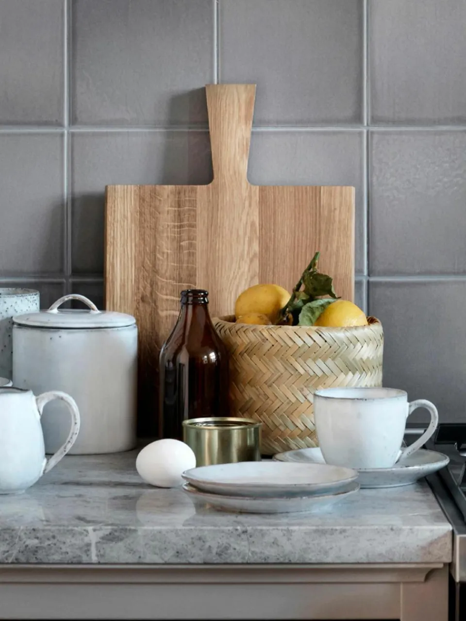 Handgemaakte koffiekopje Nordic Sand met schoteltje^Broste Copenhagen New