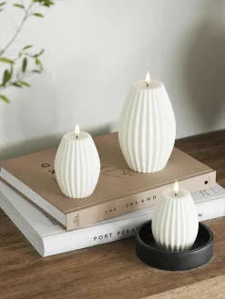 Handgemaakte LED kaars Round Stripe, H 15 cm^Westwing Outlet