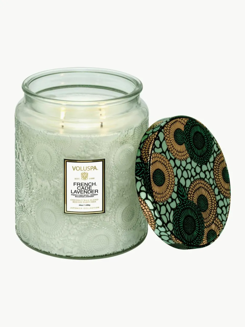 Handgemaakte 2-lonts geurkaars Japonica Collection (cade hout, verbena en lavendel)^Voluspa New