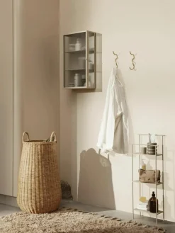 Handgemaakte messing wandhaak Curvature^ferm LIVING Online