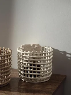 Handgemaakte opbergmand Nalan van keramiek, H 32 cm^ferm LIVING New