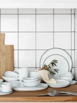 Handgemaakte porseleinen serveerplateau Salt, L 30 x B 20 cm^Broste Copenhagen New