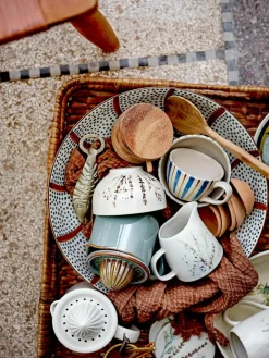 Handgemaakte schalen Bea met grasmotief, 2 stuks^Bloomingville New